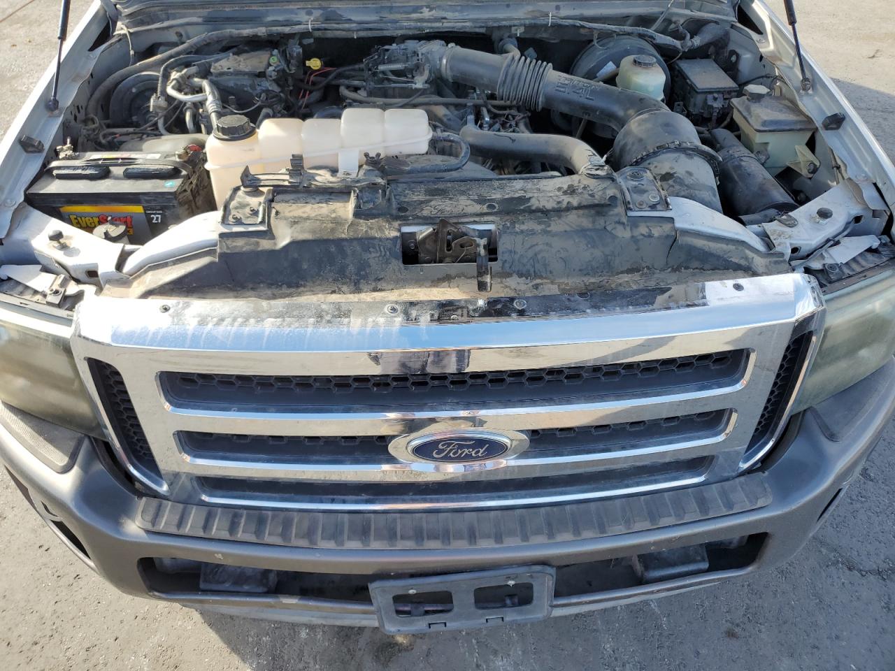 Lot #2996166395 2001 FORD EXCURSION