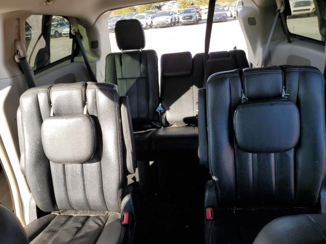 2015 CHRYSLER TOWN & COU - 2C4RC1BG9FR715159