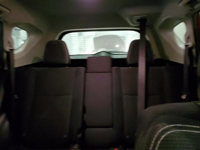 2017 TOYOTA RAV4 XLE - JTMRFREV5HJ134040