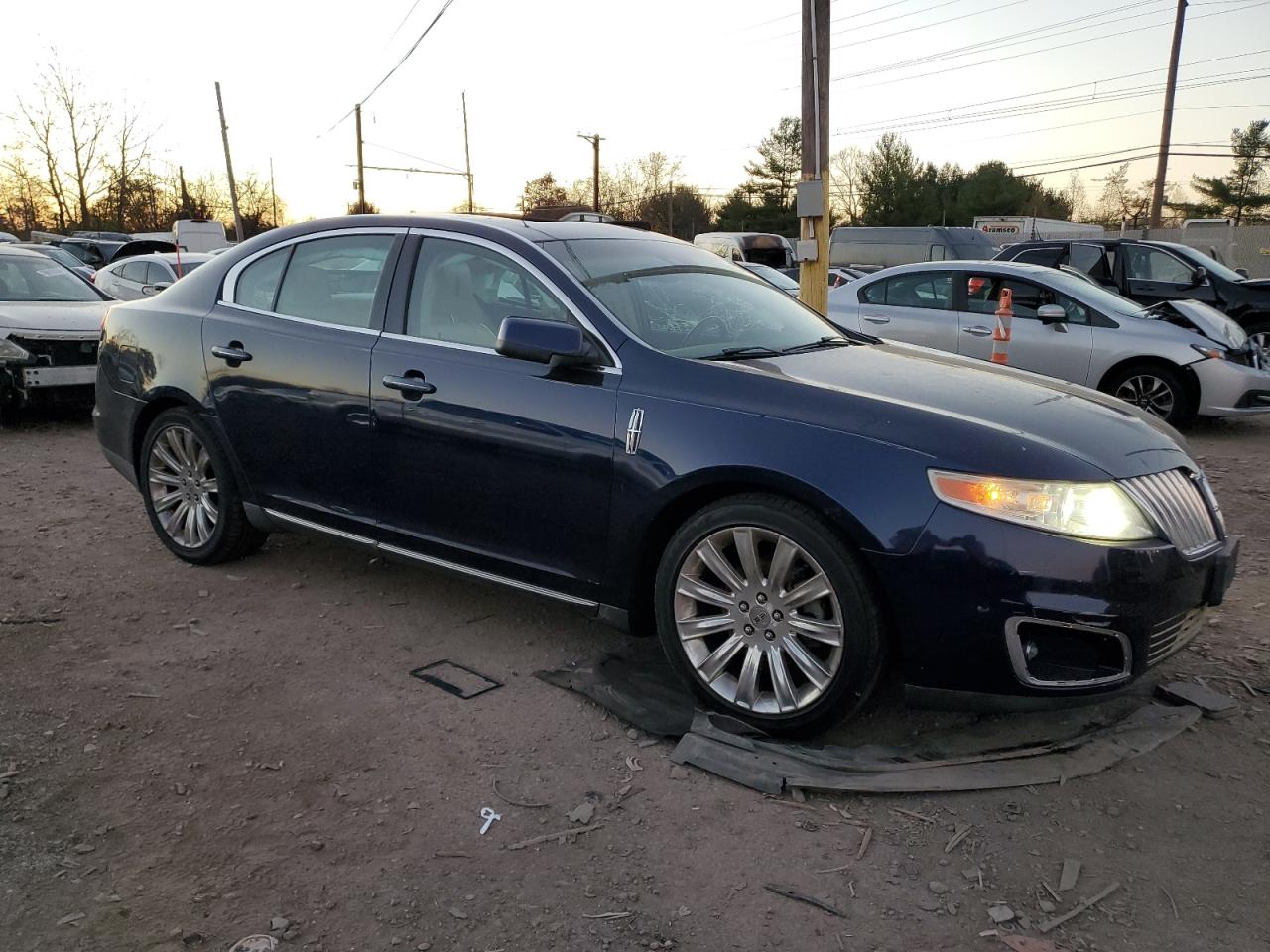 Lot #3030756128 2011 LINCOLN MKS