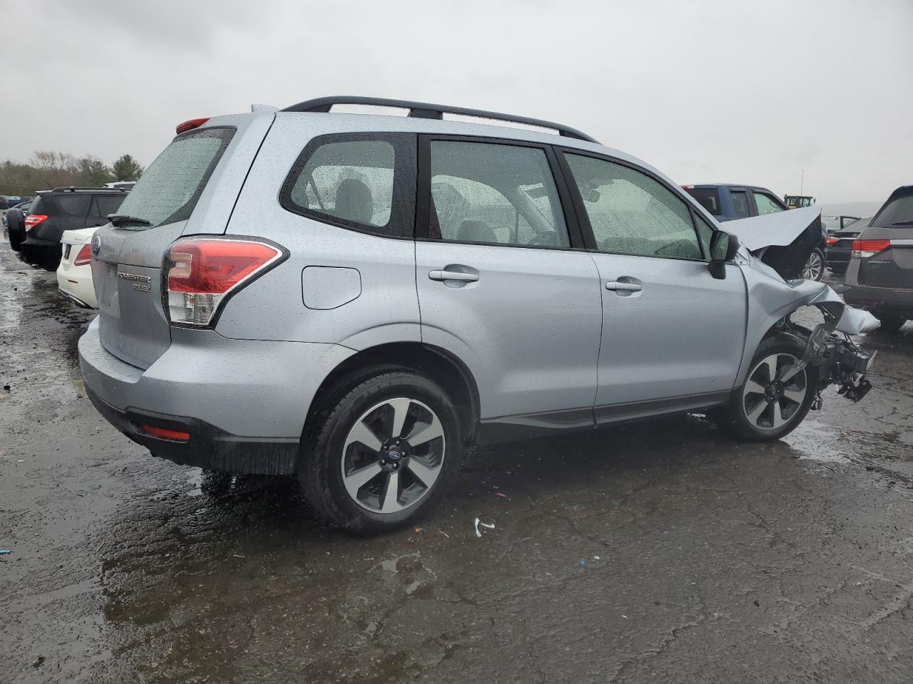 Lot #3025945974 2017 SUBARU FORESTER 2