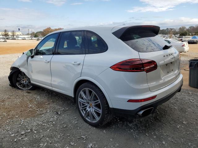 VIN WP1AA2A24HKA82388 2017 PORSCHE CAYENNE no.2