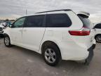 TOYOTA SIENNA LE photo