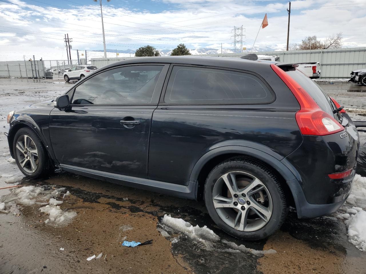 Lot #2991946224 2012 VOLVO C30 T5