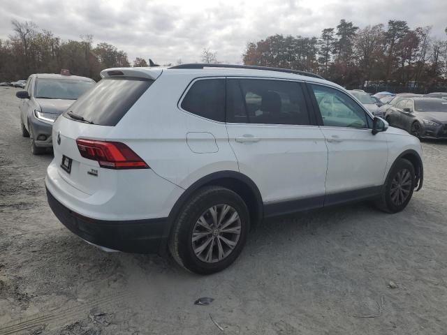 2018 VOLKSWAGEN TIGUAN SE - 3VV2B7AX5JM042199