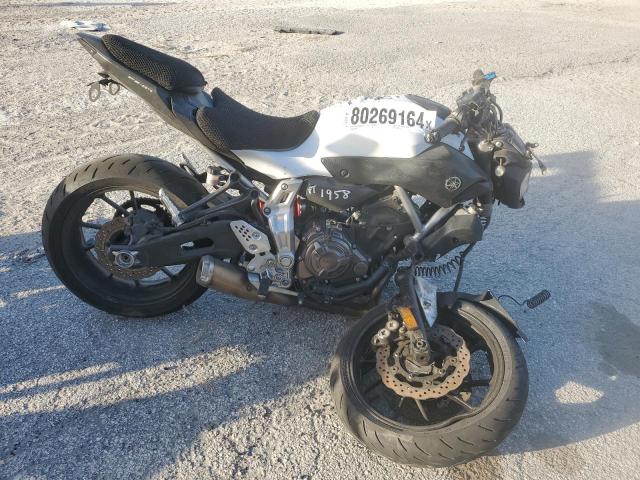 2015 YAMAHA FZ07 #3025055255