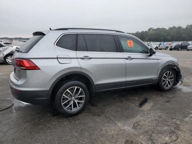 2019 VOLKSWAGEN TIGUAN SE - 3VV2B7AX2KM097212