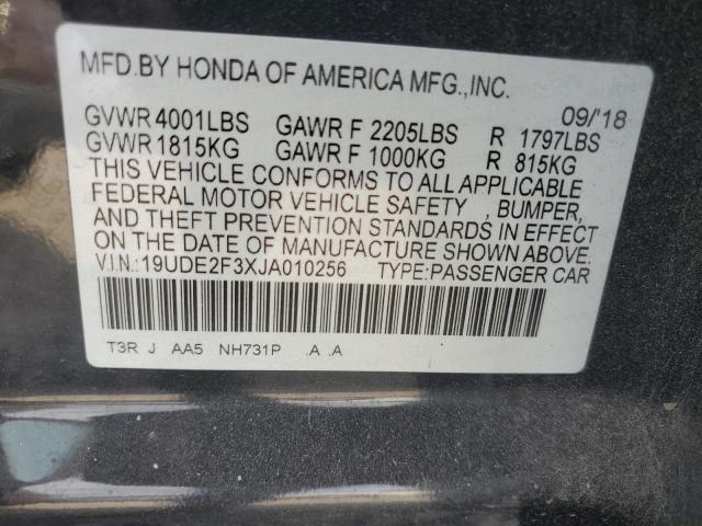 2018 ACURA ILX BASE W - 19UDE2F3XJA010256