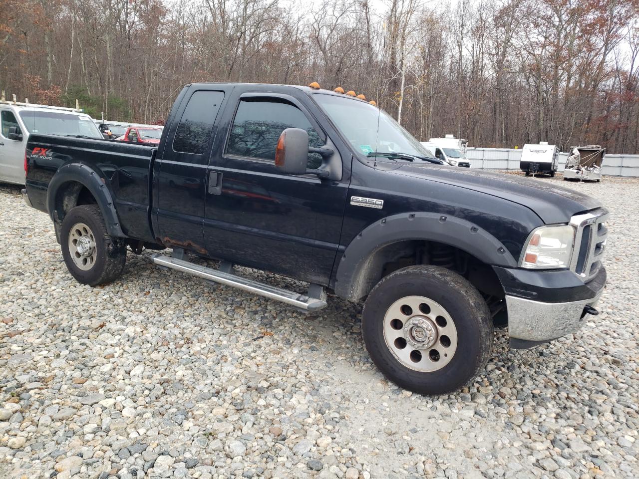 Lot #2989035606 2006 FORD F350 SRW S