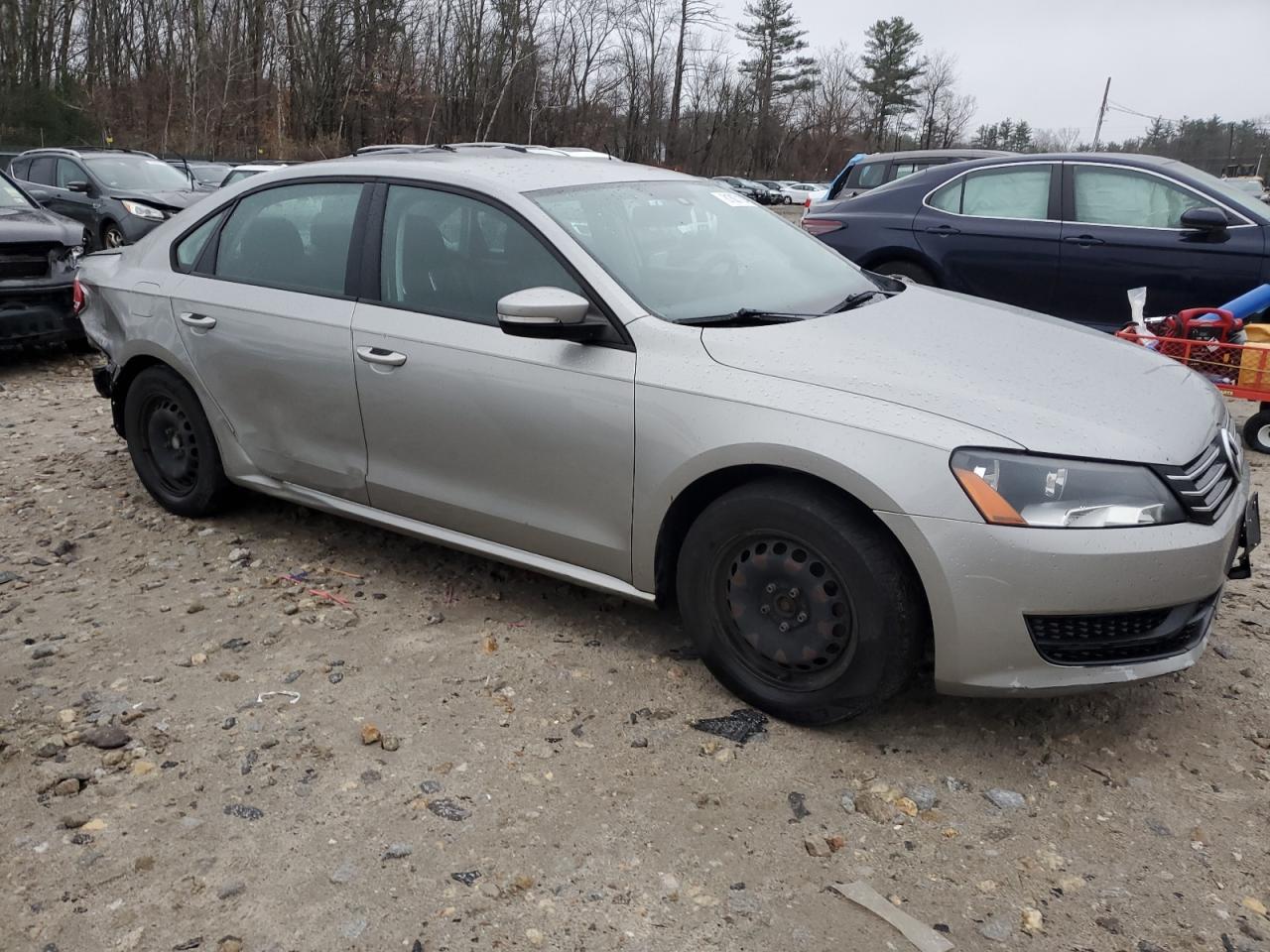 Lot #3020924801 2013 VOLKSWAGEN PASSAT S