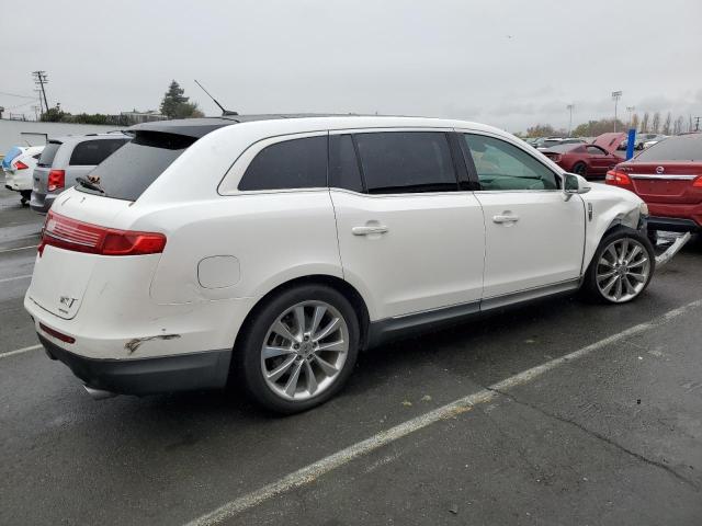 LINCOLN MKT 2012 white 4dr spor gas 2LMHJ5AT8CBL51537 photo #4