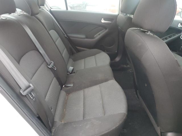 2018 KIA FORTE LX - 3KPFK4A74JE165579