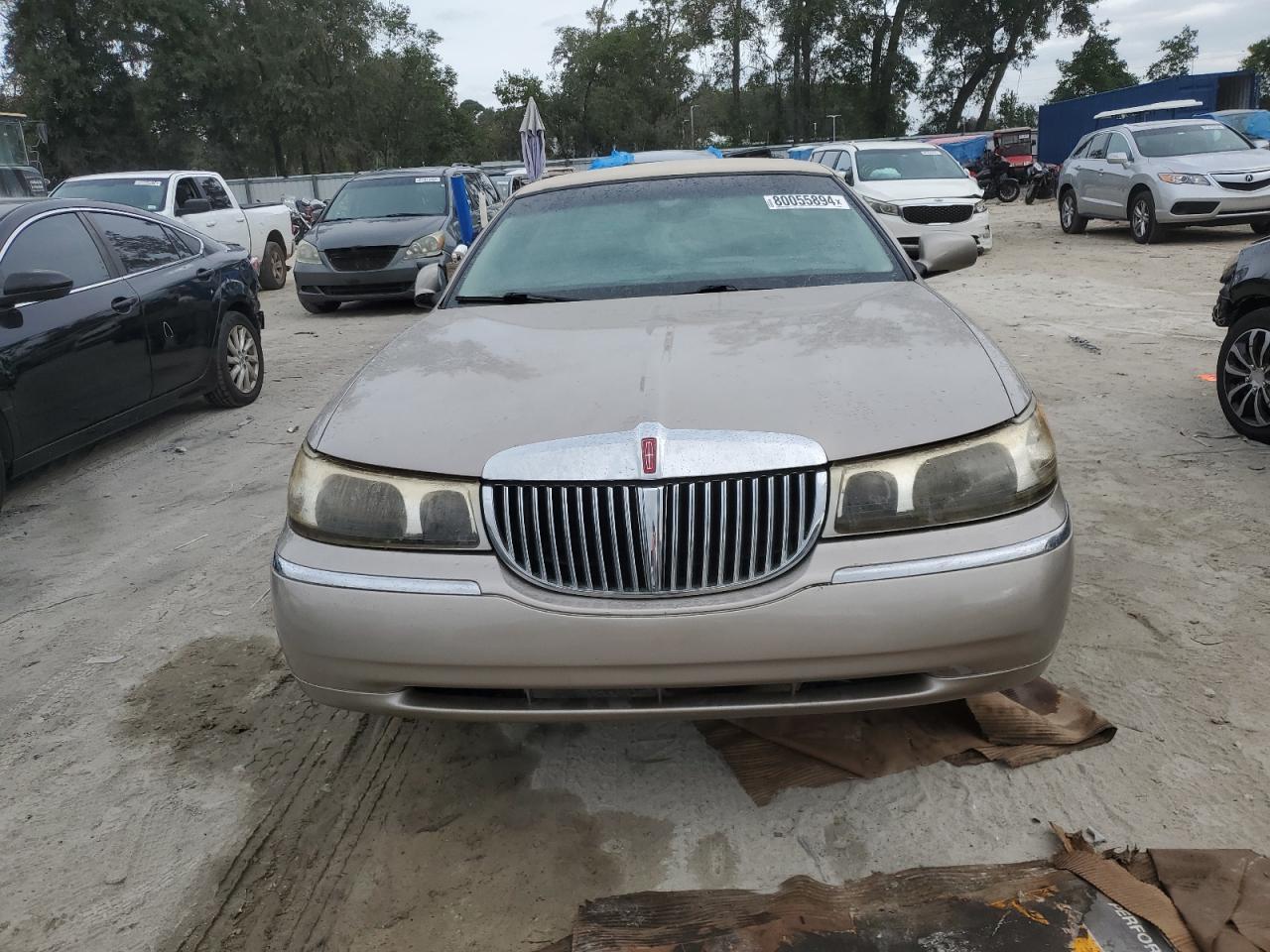 Lot #3049570711 1999 LINCOLN TOWN CAR S