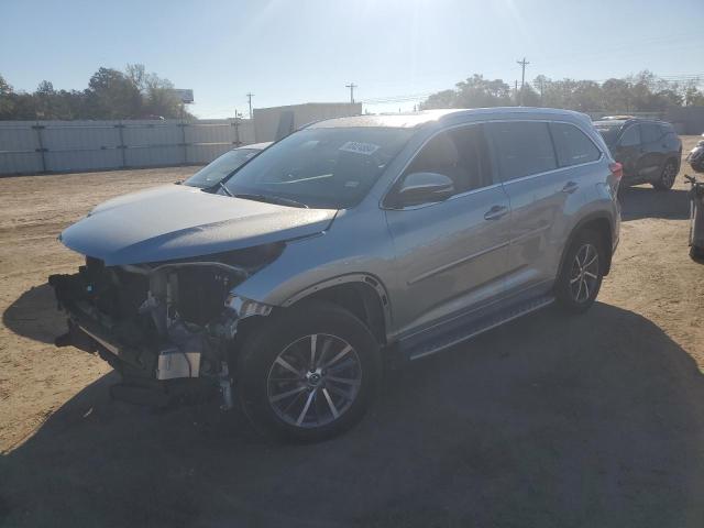 2017 TOYOTA HIGHLANDER #3024734219