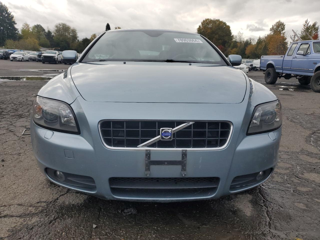 Lot #2994073249 2007 VOLVO C70 T5