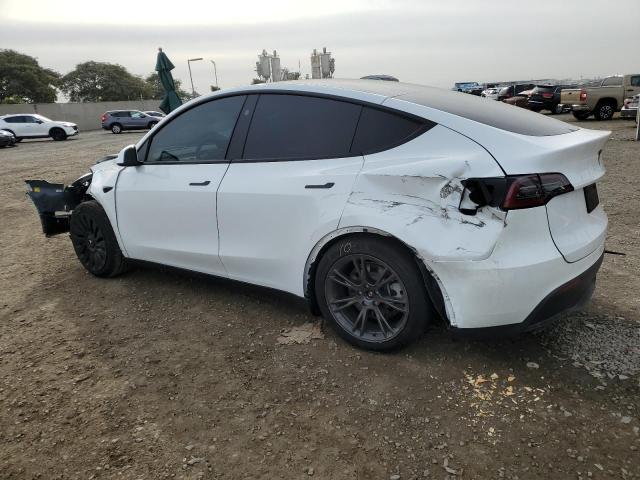 TESLA MODEL Y 2024 white  electric 7SAYGDEEXRF104913 photo #3