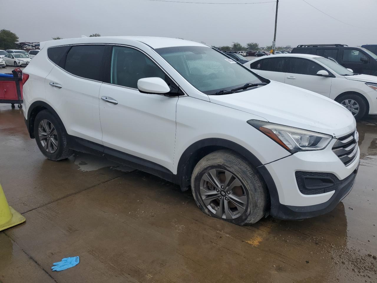 Lot #2974484425 2016 HYUNDAI SANTA FE S