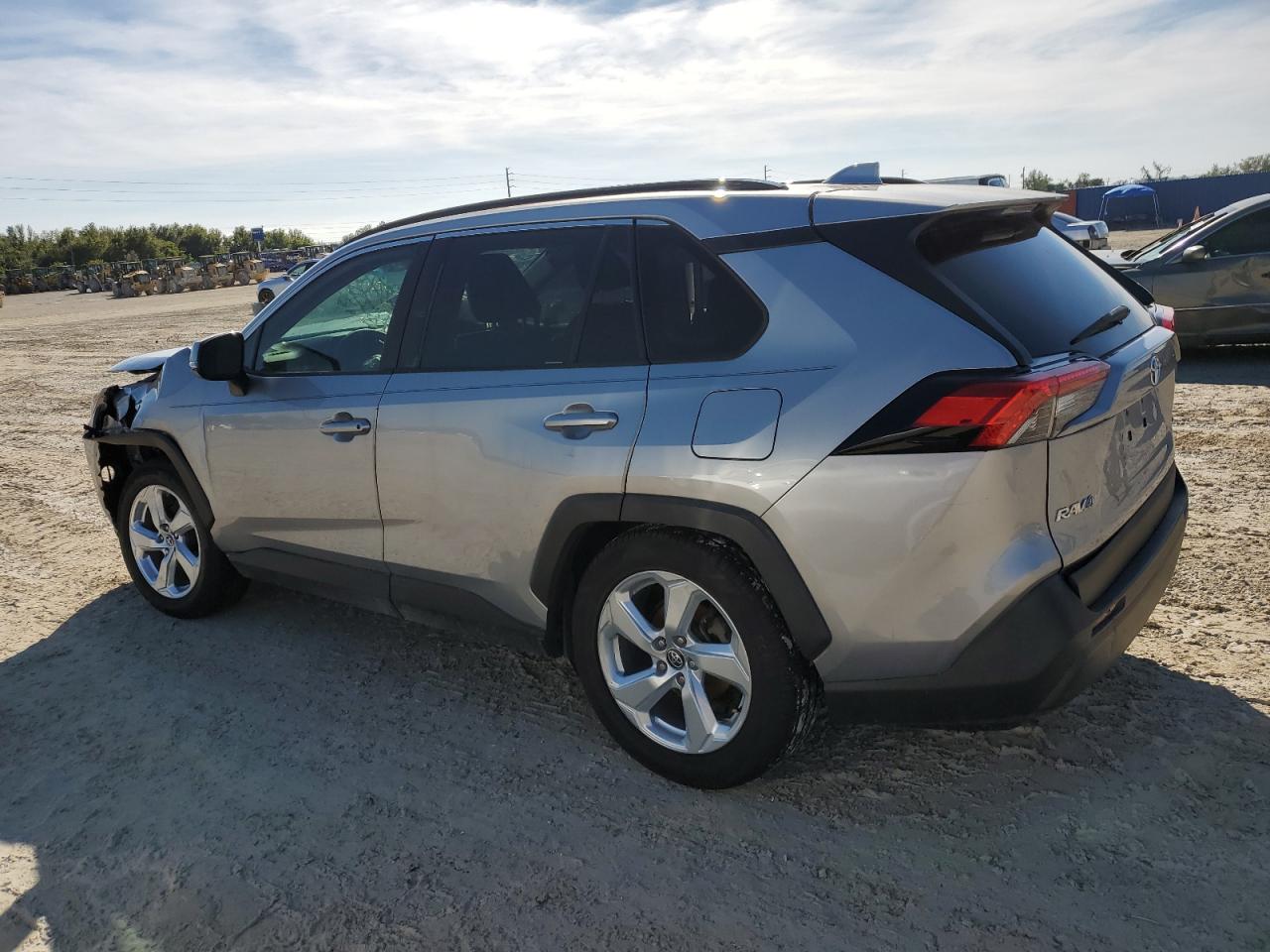 Lot #2993640491 2020 TOYOTA RAV4 XLE