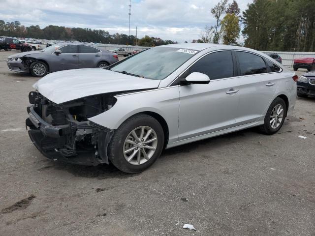 2019 HYUNDAI SONATA SE - 5NPE24AF0KH800054