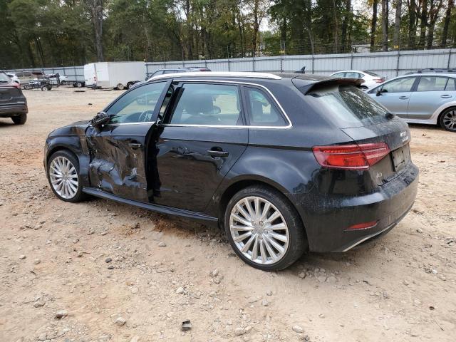 VIN WAUTPBFF4HA129037 2017 AUDI A3 no.2