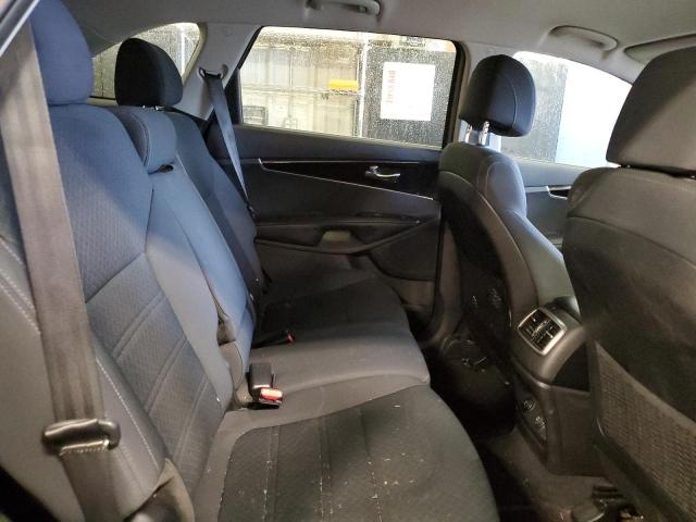2017 KIA SORENTO LX - 5XYPGDA52HG306411