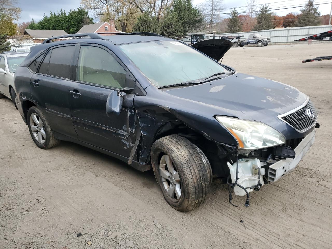 Lot #3027080800 2006 LEXUS RX 330