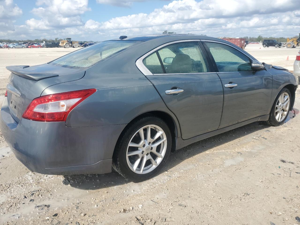 Lot #2998167321 2011 NISSAN MAXIMA S