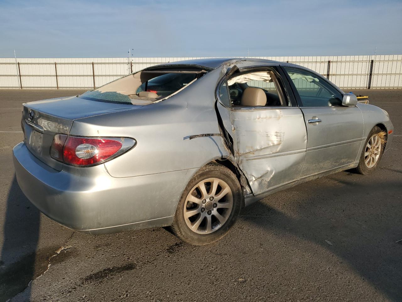 Lot #2989127697 2002 LEXUS ES 300