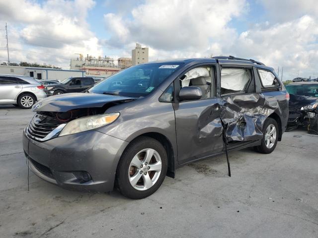 2013 TOYOTA SIENNA LE #3023188126