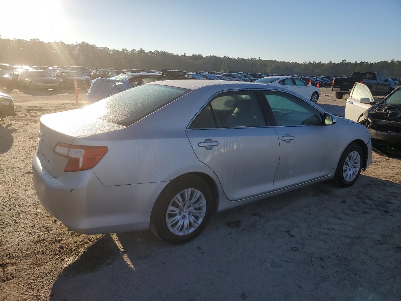 Lot #2990721679 2014 TOYOTA CAMRY L