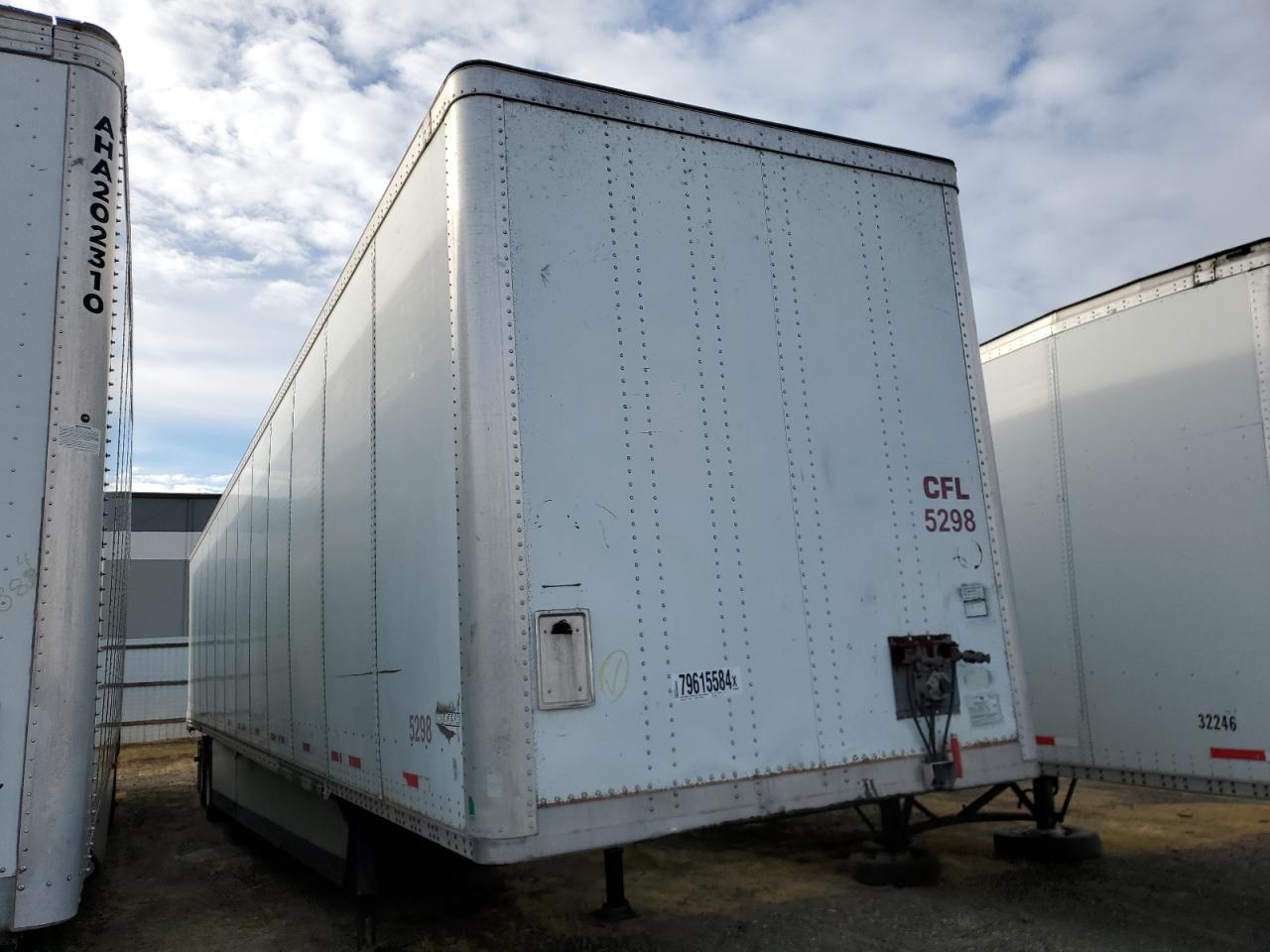 Lot #2988525282 2006 WABASH TRAILER