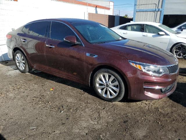 VIN 5XXGU4L36JG213924 2018 KIA OPTIMA no.4