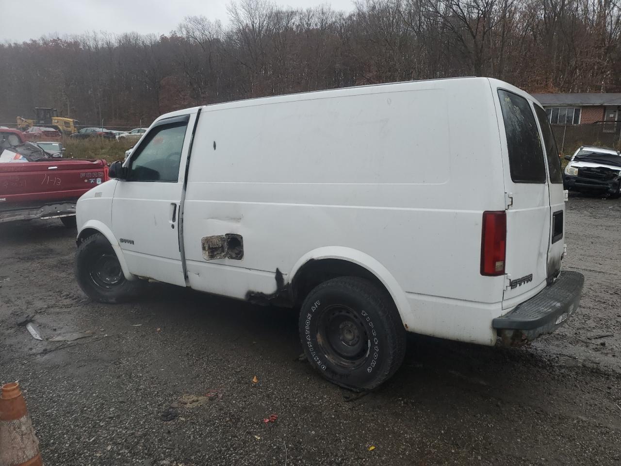 Lot #2996708918 1999 GMC SAFARI XT