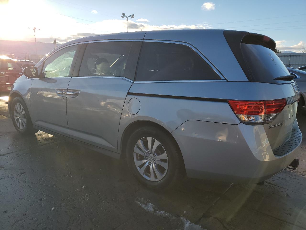 Lot #3033582084 2016 HONDA ODYSSEY SE