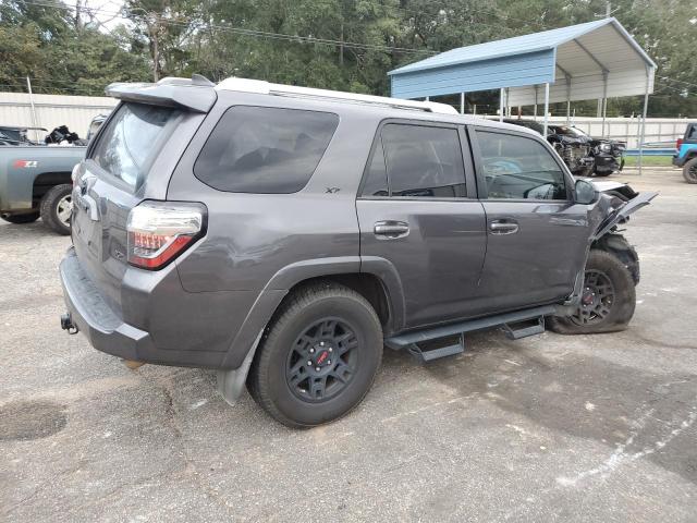 2018 TOYOTA 4RUNNER SR - JTEZU5JR4J5170268