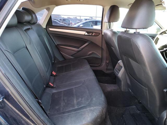 2015 VOLKSWAGEN PASSAT S - 1VWAT7A33FC038470