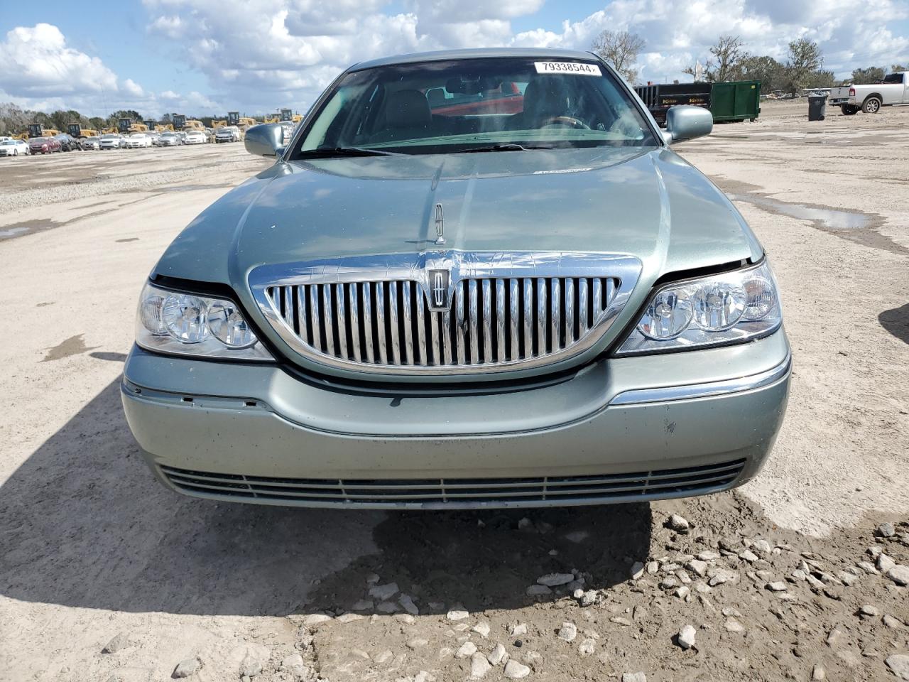 Lot #3030417460 2005 LINCOLN TOWN CAR