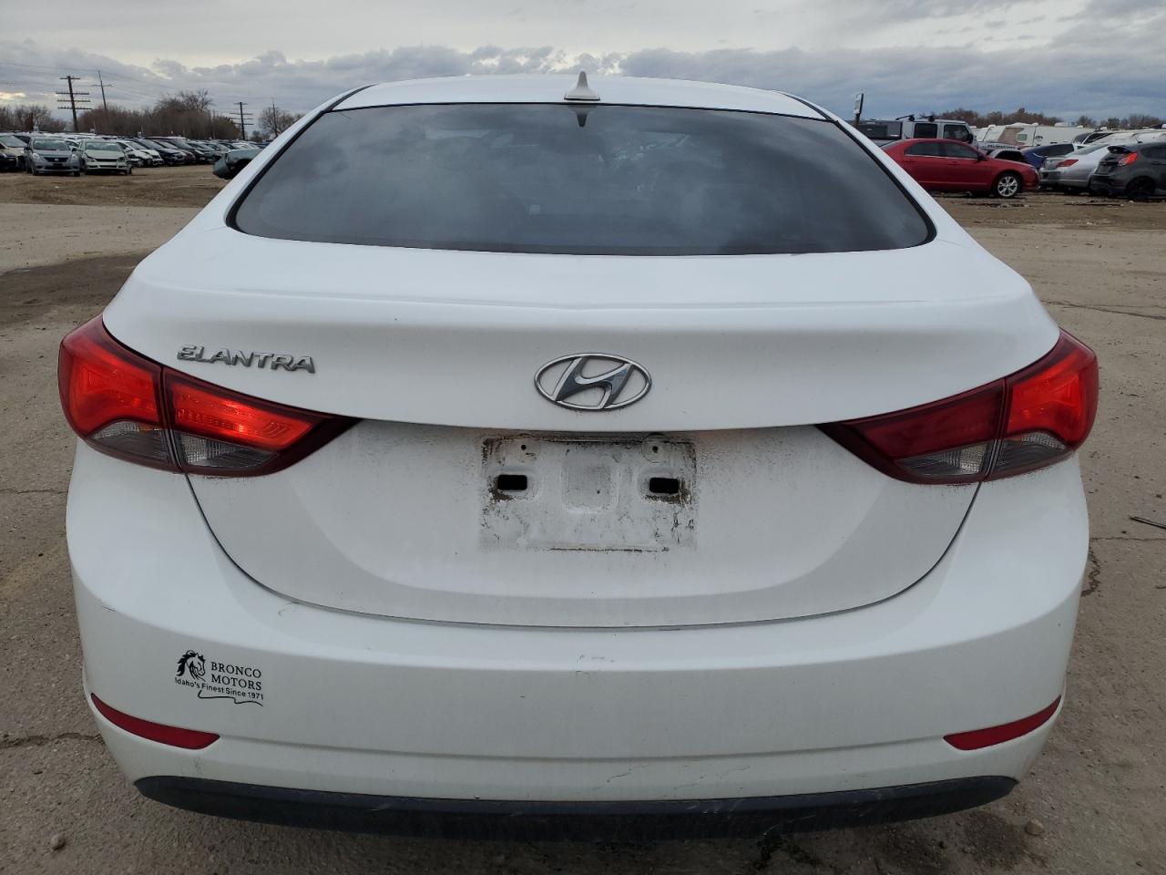 Lot #3033286826 2016 HYUNDAI ELANTRA SE