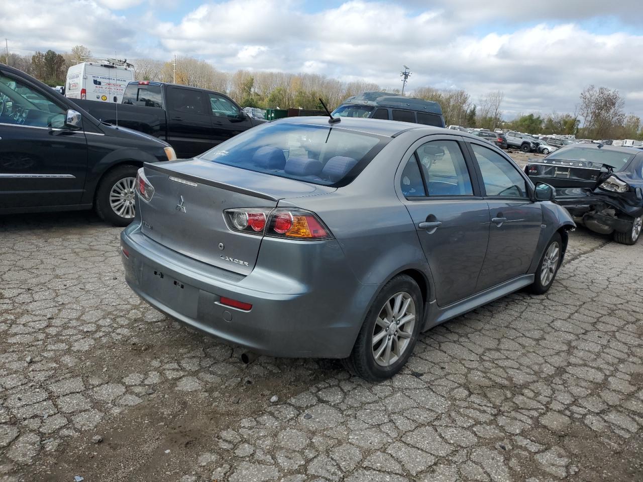 Lot #2972503911 2015 MITSUBISHI LANCER ES