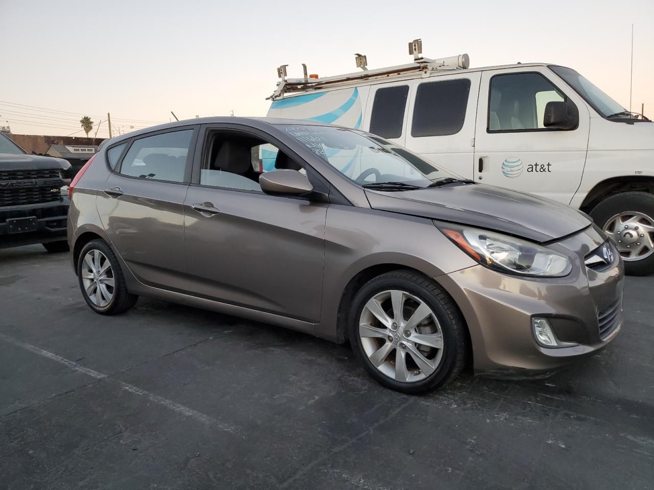 Lot #2989478735 2012 HYUNDAI ACCENT GLS