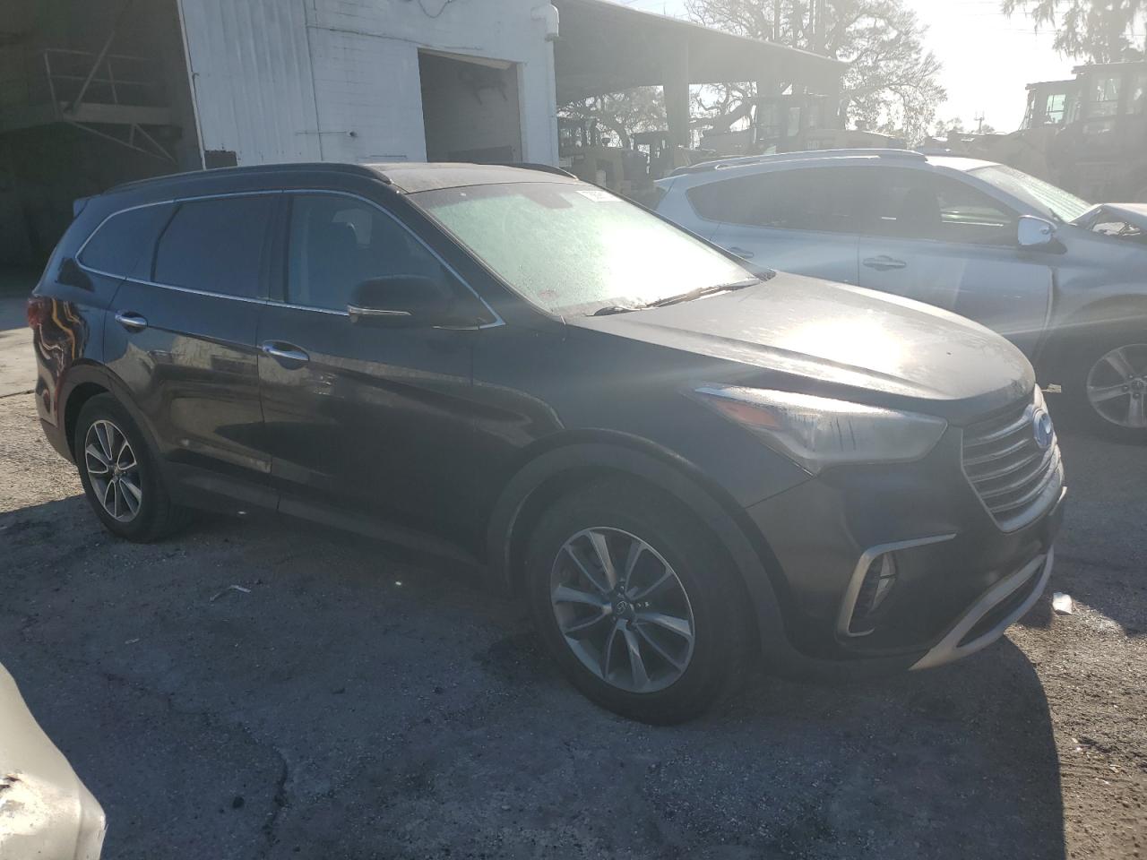 Lot #2955256480 2017 HYUNDAI SANTA FE S