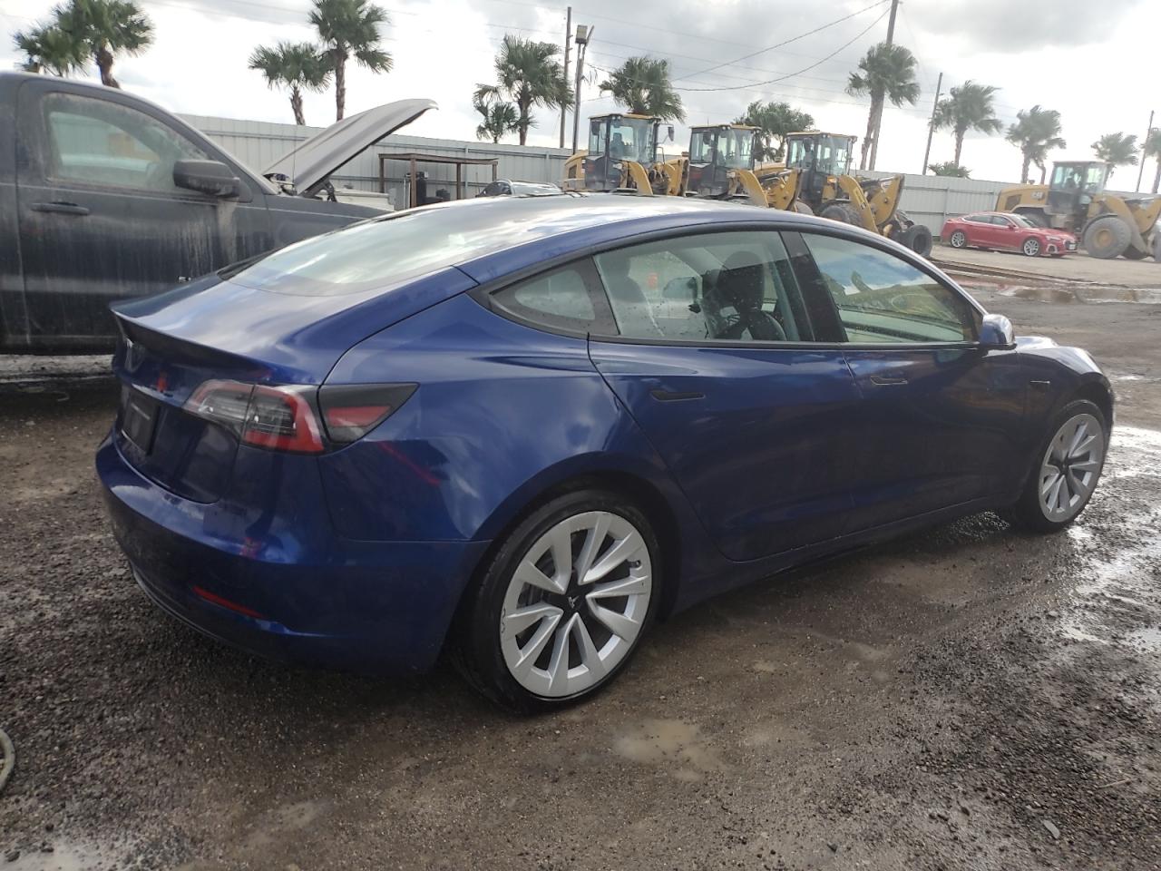 Lot #2980755392 2022 TESLA MODEL 3