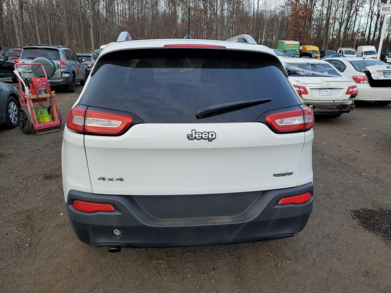 Lot #2977084261 2014 JEEP CHEROKEE L