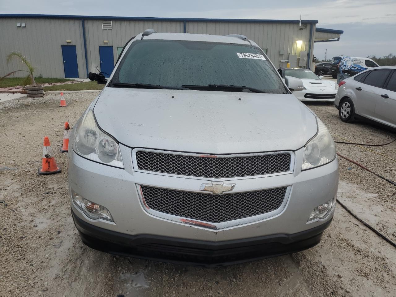 Lot #2986858957 2010 CHEVROLET TRAVERSE L