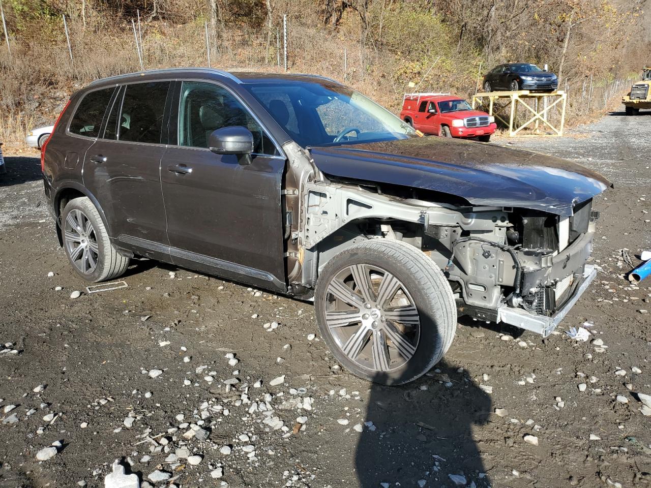 Lot #2988930607 2022 VOLVO XC90 T6 IN