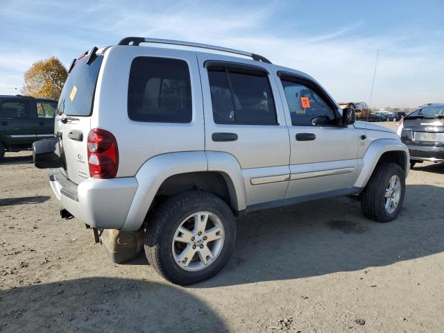 JEEP LIBERTY LI 2005 silver  diesel 1J4GL58575W635329 photo #4