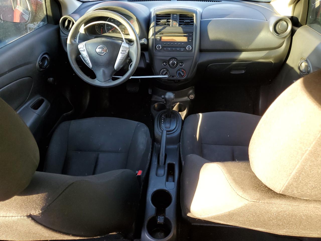 Lot #3026218259 2018 NISSAN VERSA