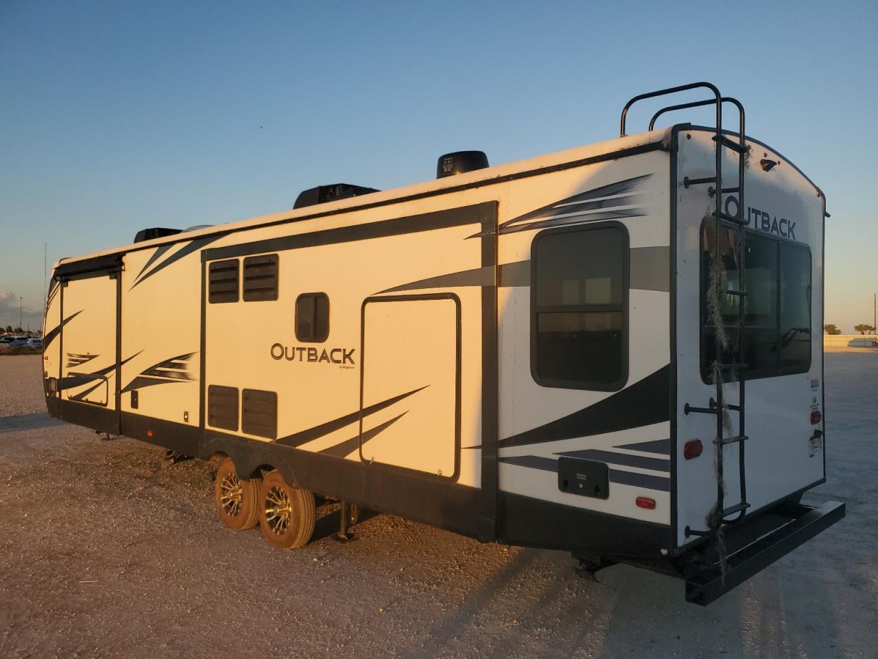 Lot #2977084226 2021 KEYSTONE OUTBACK