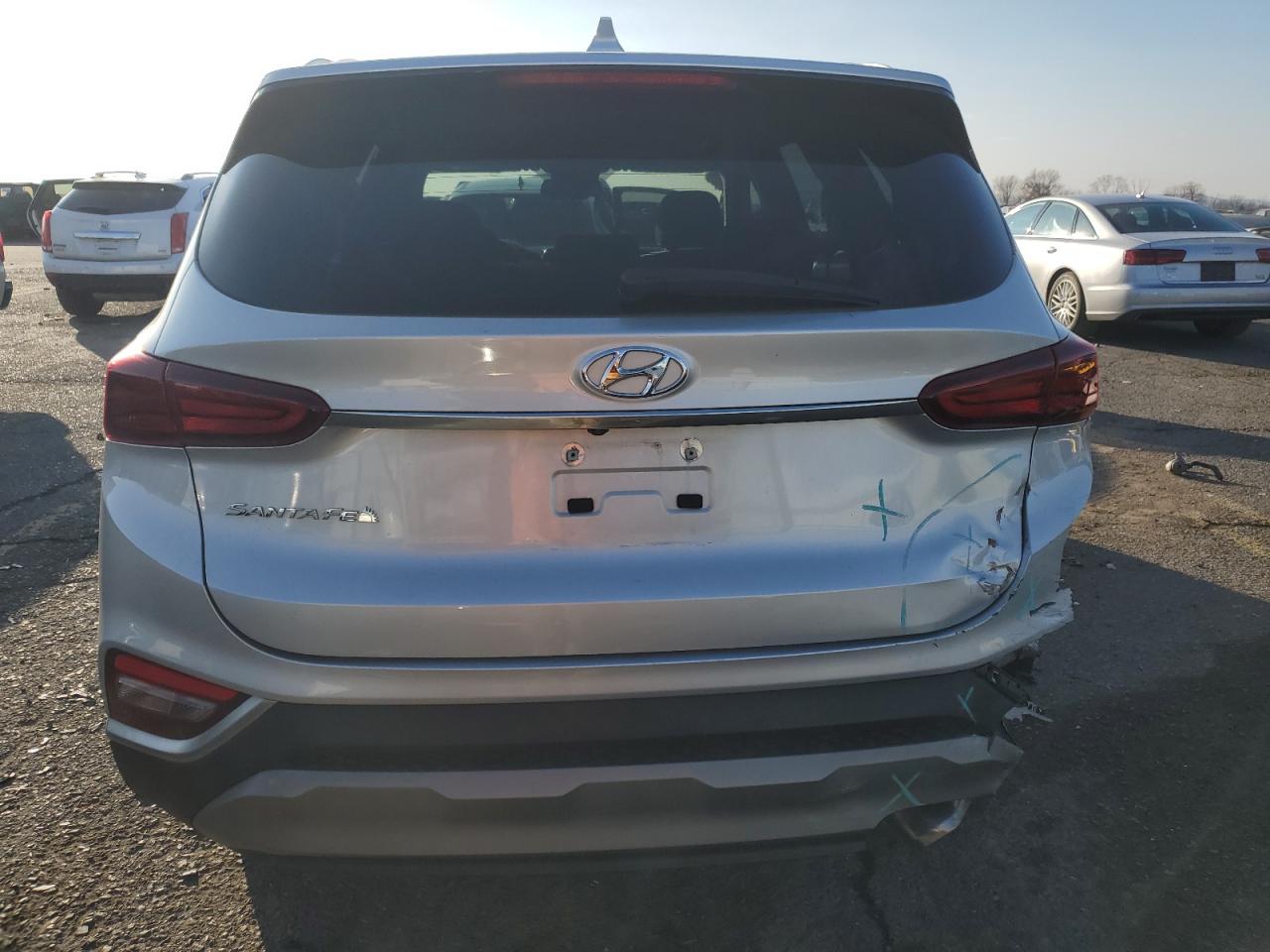 Lot #3029572085 2019 HYUNDAI SANTA FE S