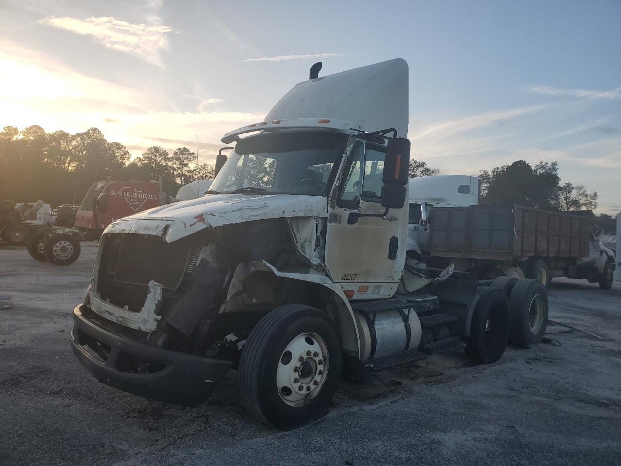 Lot #3006539089 2010 INTERNATIONAL 8000 8600